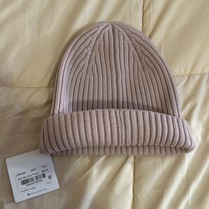 Lululemon hat